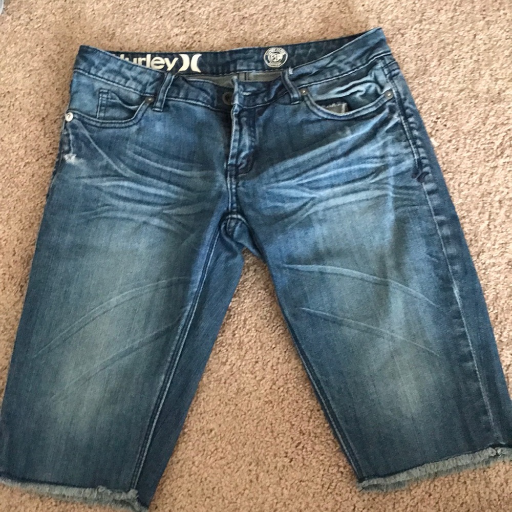 Hurley Bermuda skinny Jean Shorts